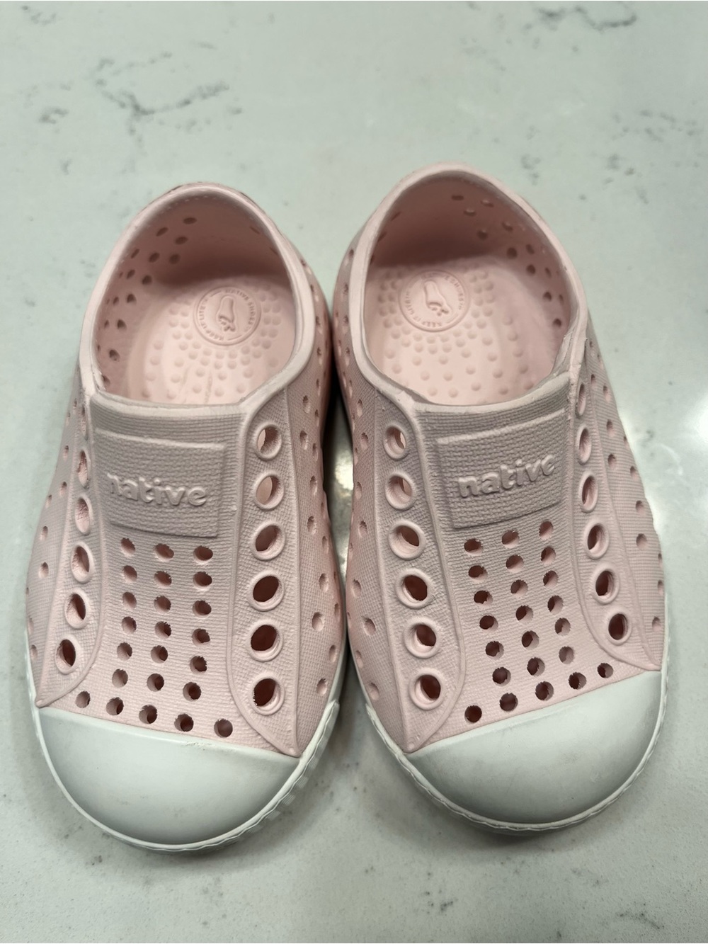 Native Kids Water Shoes in Pale Pink with White Toe
